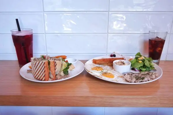 MISSx秘食早午餐-林口店，姊妹淘必點閨秘拼盤早午餐，不限時共享晨間美好 /林口outlet ▲女子的休假計劃▼