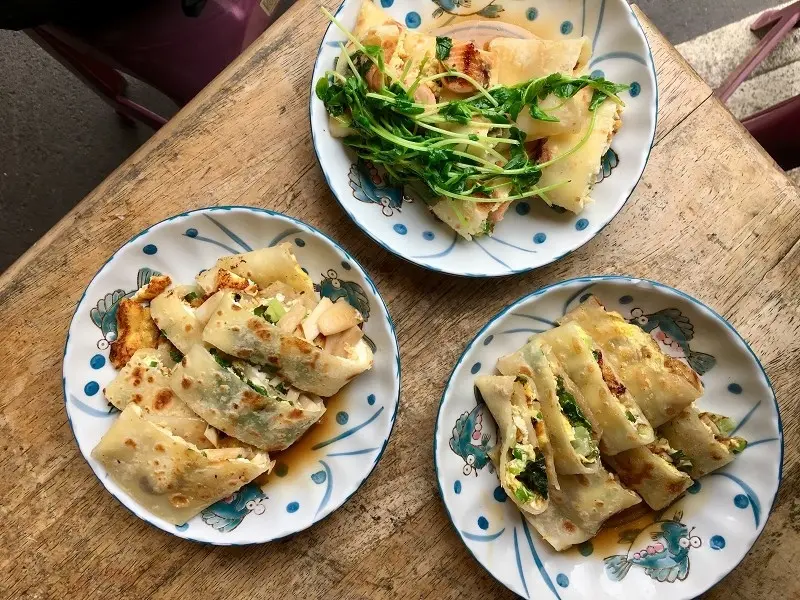 【板橋｜江子翠站】吳鳳路傳統豆漿店＿深藏在巷弄內的超狂無名蛋餅＿30餘種的口味任君挑選