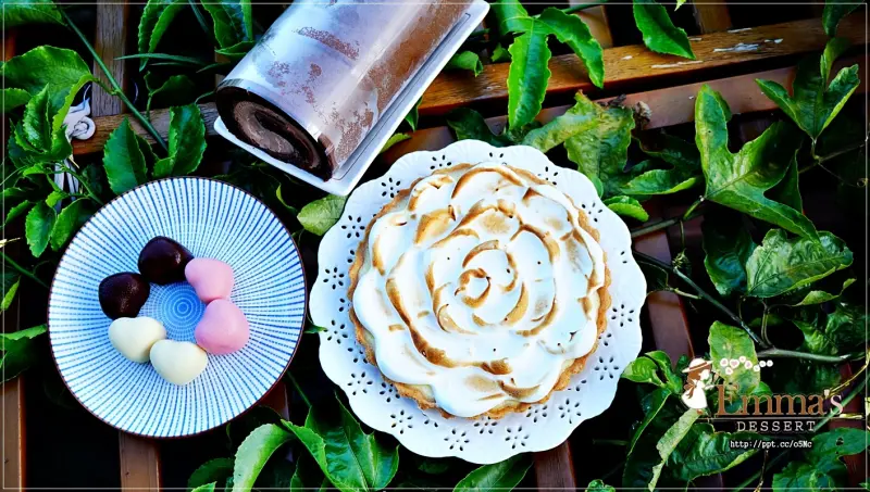 【Emmas dessert】宅配美食～超萌、超療癒的甜點，讓人一吃就有好心情，情人節就是要送Mini甜心起司，愛心造型讓人好陶醉，花漾乳酪塔／十勝生乳捲