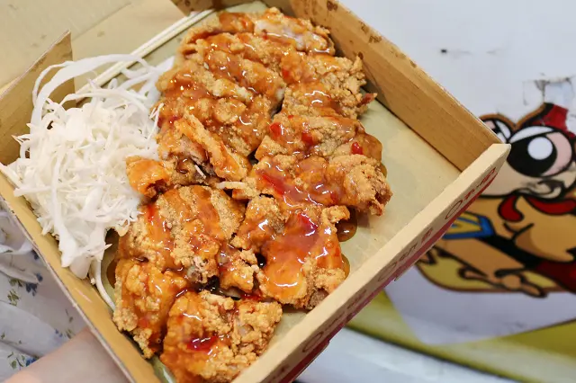 台南｜行動奇雞．雞排專賣 行動胖卡車．武聖夜市必吃 雞排推薦 - 奇奇一起玩樂趣