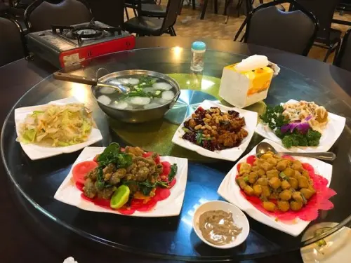 新竹湖口-五福小館(土地公旁，桌菜餐廳)