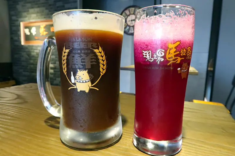 ▌新竹餐廳 ▌現場馬拉桑The Locals Bistro！新開幕！營業到凌晨的餐酒館，VR遊戲/飛鏢/鮮釀啤酒/餐點