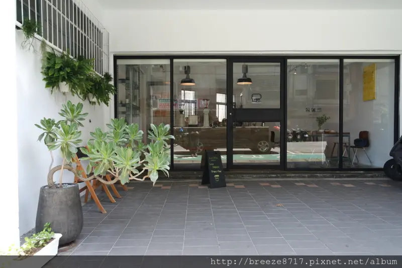 Ratio Coffee。簡約迷人咖啡小店【台北市】