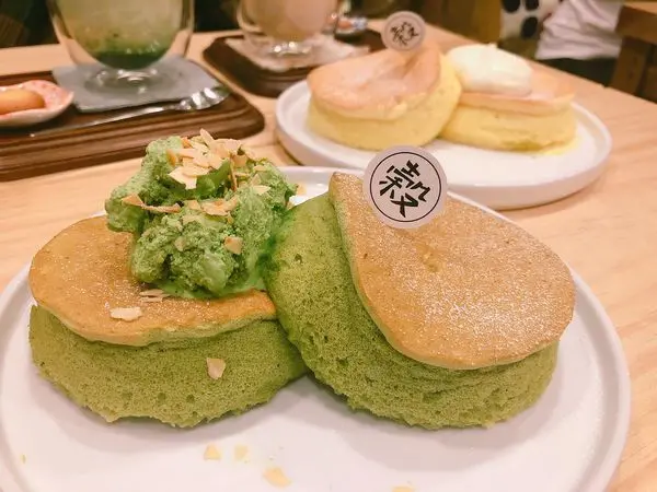 捷運忠孝敦化站✿榖珈琲 KoKu cafe✿日式舒芙蕾厚鬆餅專賣~蓬鬆口感略帶點扎實! 完全值得等待的美好滋味~