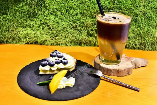 [花蓮美食]巷弄內造型可愛的手作甜點咖啡廳，還有療癒人心的店貓喔! -- Ngchus 晤子café cake(花蓮美食推薦、花蓮甜點、晤子咖啡、花蓮後山好店)