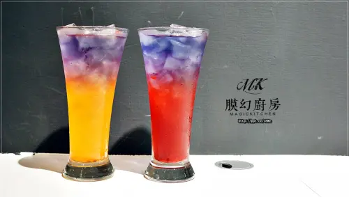 【膜幻廚房】捷運亞東醫院～板橋平價義式餐廳，ＣＰ值高，物美價廉，超夢幻的漸層蝶豆花飲料，義大利麵／燉飯／炸物／甜點，桌遊免費玩