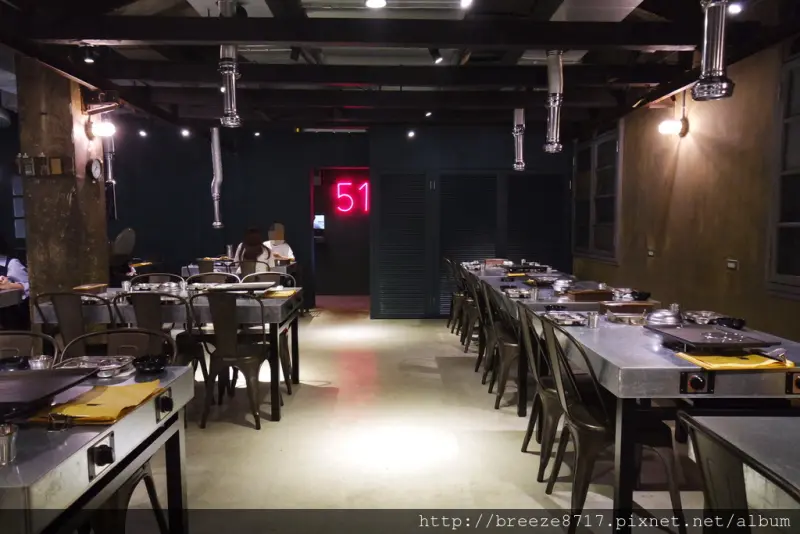 51bbq。舊工廠新時尚韓式燒肉店【新北永和區】