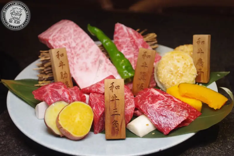 犒賞自己吃和牛第二彈！頂級和牛串燒桌邊服務．低調奢華高級享受．連名人都愛來．蘭亭 和牛極緻燒