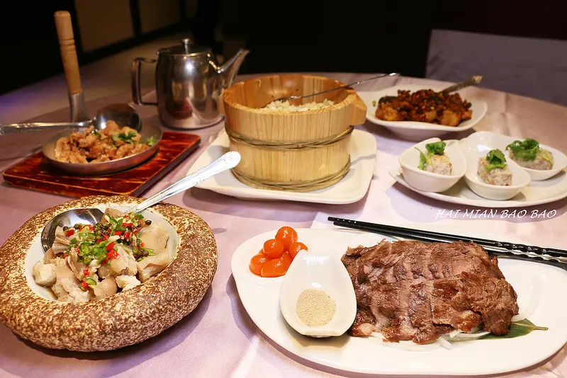 林口龜山美食『奇真會館』國家金牌御廚-水蛙師，適合多人聚餐的中式料理，喜宴、春酒尾牙、外燴、奇真秋蟹季、新春圍爐桌菜(機場捷運長庚醫院站)桃園喜宴/林口喜宴/評價/推薦/小吃料理