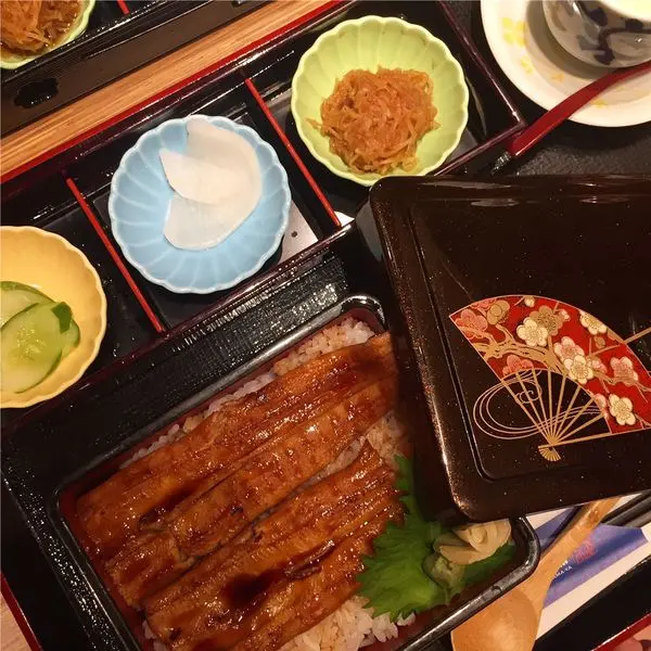 │食記│中壢/橫濱屋本舖小柴食堂│大江購物中心美食新選擇