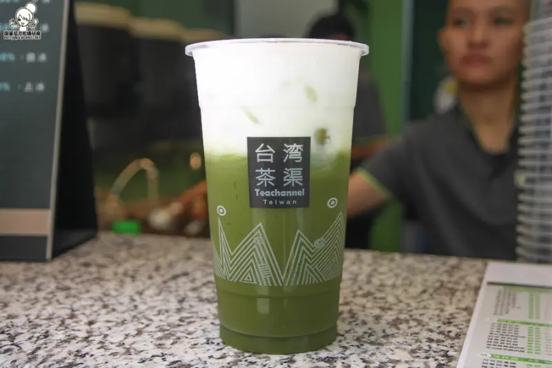 萬巒豬腳必搭台南來的好喝茶飲-台灣茶渠，解渴透心涼的快感 x 新鮮手搖