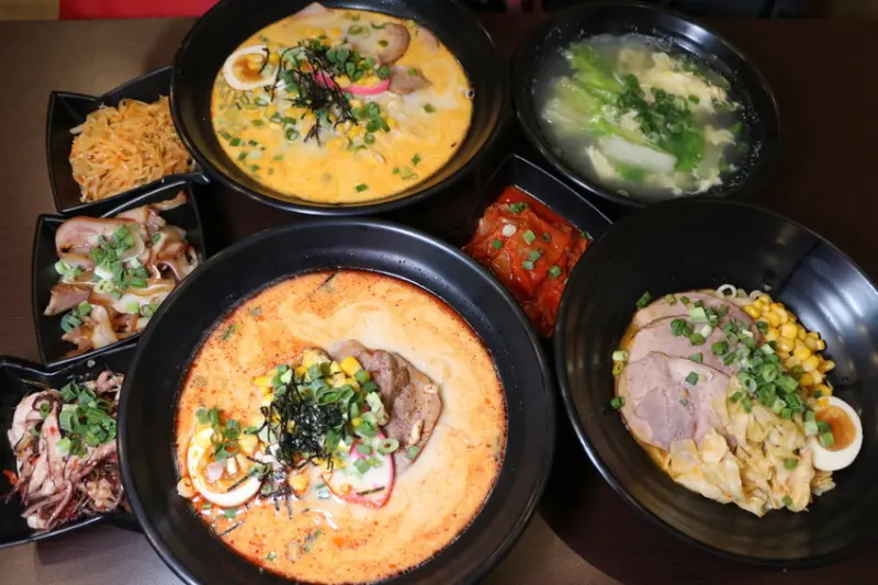 台南平價拉麵-麦面Men 百元有找的平價拉麵 還有乾麵、炒泡麵等多元選擇