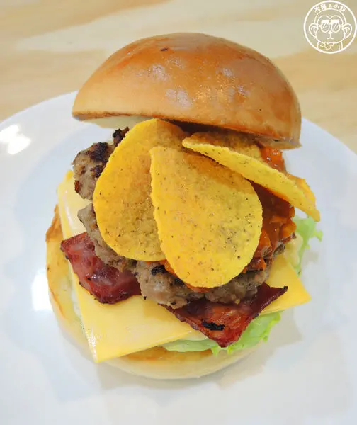 呷飽祙【新北三峽･Rooster Burger & Café】新開早午餐        
      