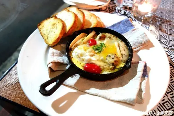 [食記] 台北民權西路站 - 和韵WAING ~ 精緻美味、酒很厲害專業的和洋料理餐酒館