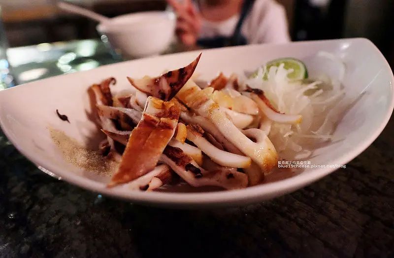 【台中龍井】森夜食堂-氣氛不錯.價格不貴.台中深夜食堂.東海藝術街商圈美食推薦 - 藍色起士的美食主義