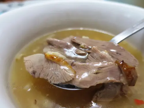 50年的手藝     ..前金老牌鴨肉羹              