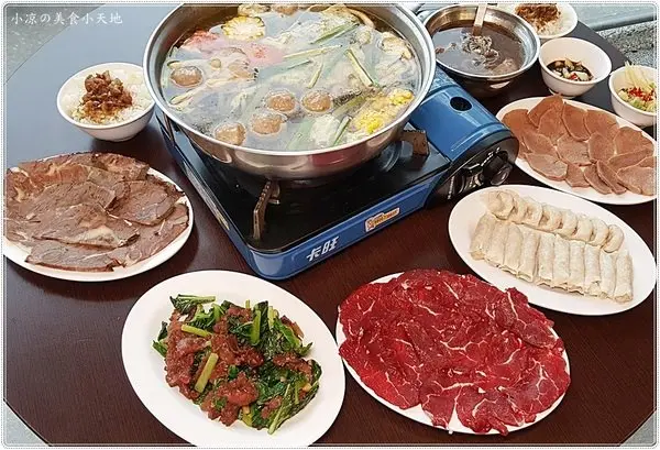 台中西區』台南阿財牛肉湯║晚餐消夜新選擇，限量現宰牛肉直輸，清甜牛肉湯晚來就吃不到惹。。。        
      