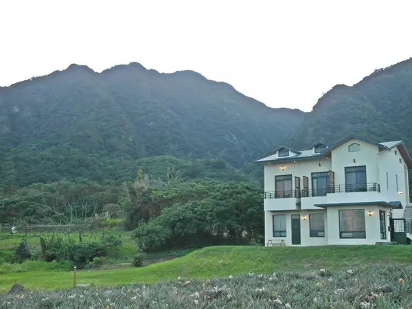 台東住宿 ▎台東流浪星球住宿@獨立海景陽台+環境清幽還有秘境沙灘奔跑