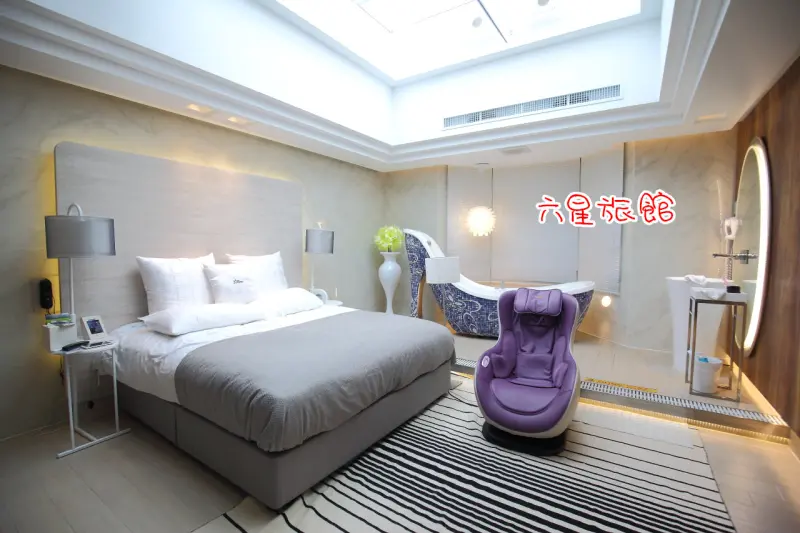 [桃園市]許妳一個純白色的浪漫，媲美五星級飯店的精品汽車旅館！六星旅館(文末送住宿券) - 大手牽小手。玩樂趣