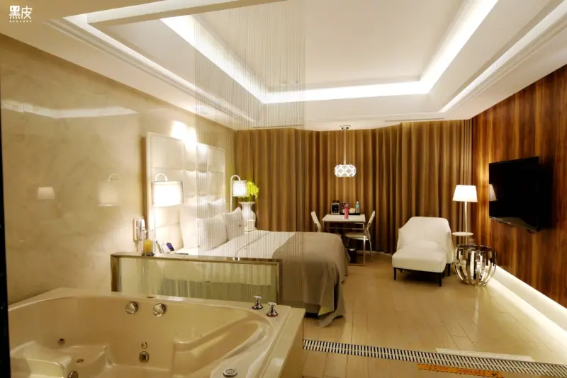 桃園住宿。六星旅館.6 STAR MOTEL。全新汽車旅館浪漫推薦。頂級服務高檔享受。