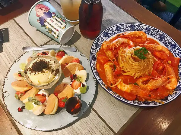 ||吃。台中|| JAI宅 義大利麵、鬆餅都好吃的漂亮打卡熱門餐廳