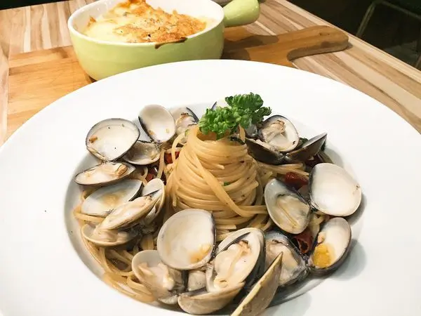 窩巷弄/義式/用料豐富/微文青/寬敞舒適/公館台大台北中正區美食