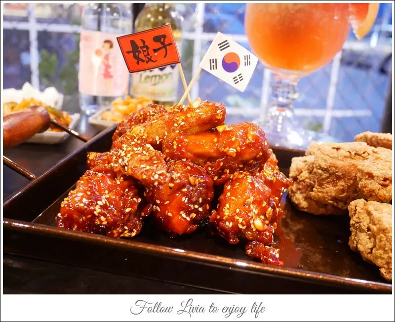 美食餐廳║台北大安區 捷運忠孝敦化站 娘子炸雞 東區/韓式炸雞 八種口味韓式炸雞 ❤跟著Livia享受人生❤