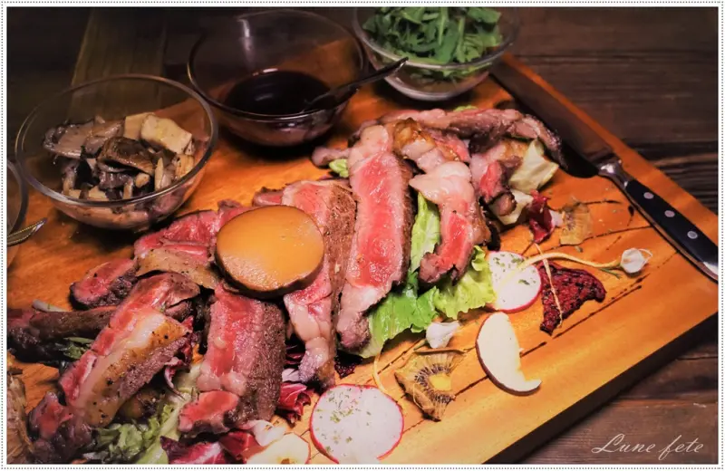 [台北美食推薦] Greedy Bistronomy Cafe 大野狼洗心革面請小紅帽們吃大餐囉!(台北浮誇系餐廳/國父紀念館捷運美食/餐酒館)