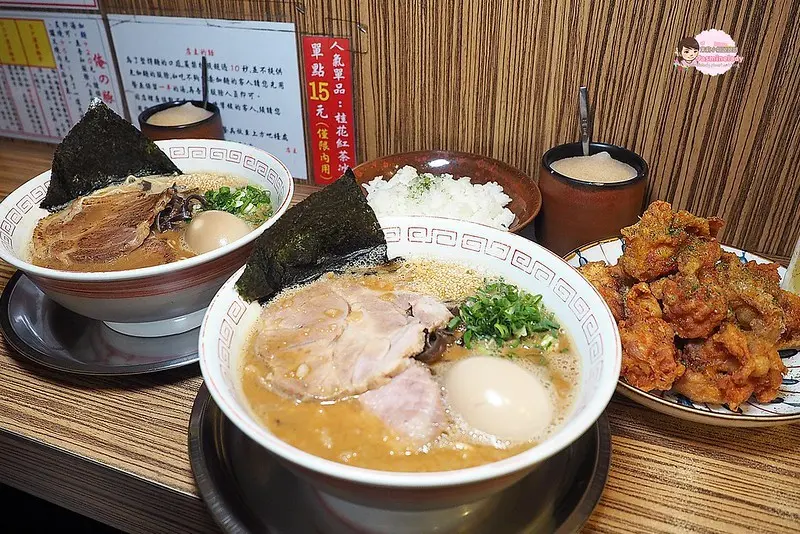【台南│永康】俺の豚│超濃厚！道地日本豚骨拉麵，唐揚炸雞也好好吃喔！（附菜單價位）