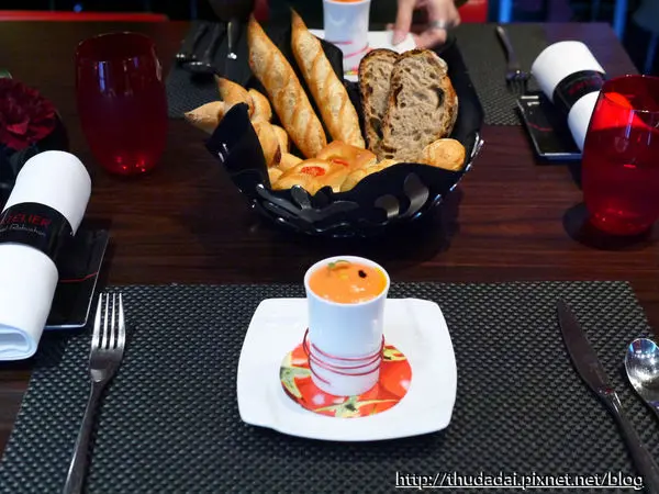 [午餐食記] 台北信義－侯布雄法式餐廳