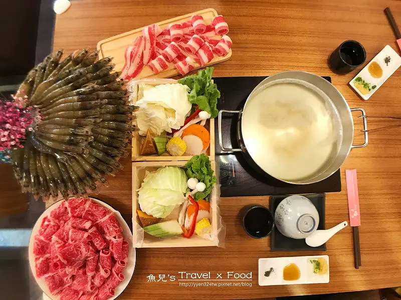 【食】台北市◆婧Shabu火鍋(建國店)｜40隻蝦蝦大軍好瘋狂啊！