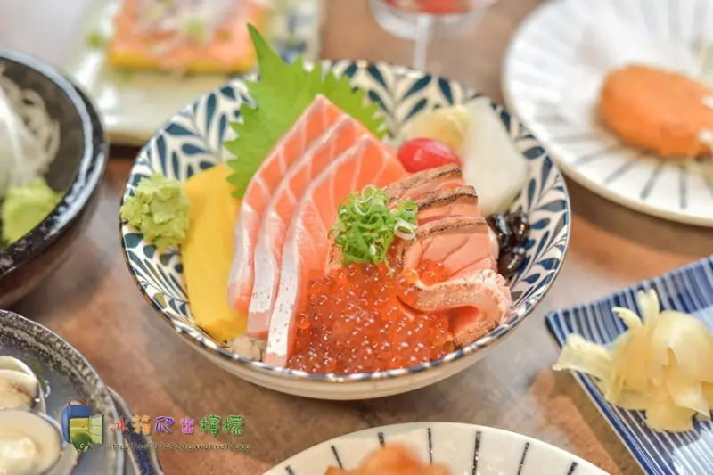 【食-新竹竹北】丼好食-丼飯.刺身.和食♥入口即化的炙燒鮭魚腹♥鮮嫩多汁的唐揚雞♥道道用心美味的日式料理♥鄰近六家高鐵站