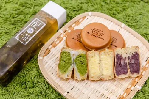 【台北捷運美食-中山國中站美食】紅到馬來西亞的車輪餅-不貳光車輪餅Mister Wheel .十種口味全攻略.再加送馬來西亞限定-貓王山榴槤口味