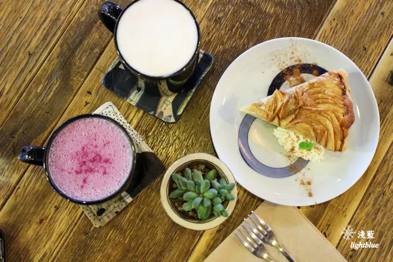 宜蘭美食：淺藍 × 賣捌所 UriSabakisho～宜蘭文青必訪日式老屋咖啡與藝文展演空間