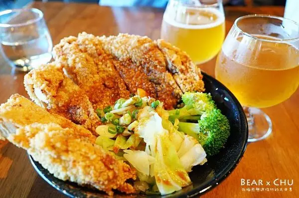 【後山埤捷運站美食】八斗邀 Badauyao鮮釀餐廳・鮮釀啤酒搭台式炸物、麻辣燙        
      