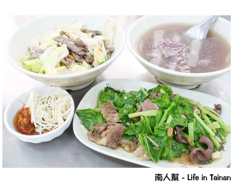 【台南中西區-美食】溫體牛蓋飯｜牛肉湯｜熱炒牛料理｜牛肉燥飯 ~ 牛家莊牛肉湯