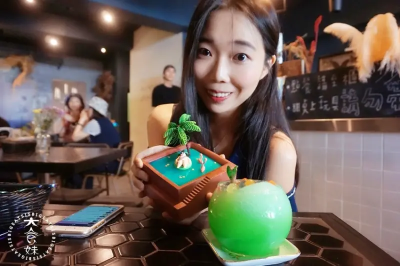 [食記♥市政府站]Hërs biströ她/的餐酒-和渡邊直美一起下午茶，網美打卡熱點（內有Hërs biströ她/的餐酒MENU）