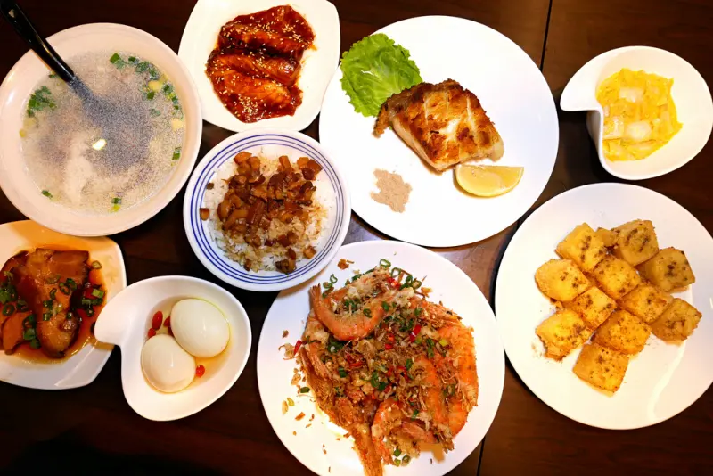 [新北永和]龍膽深海魚湯好青的海味/龍膽深海魚湯/永和魯肉飯/腿庫飯/捷運頂溪站