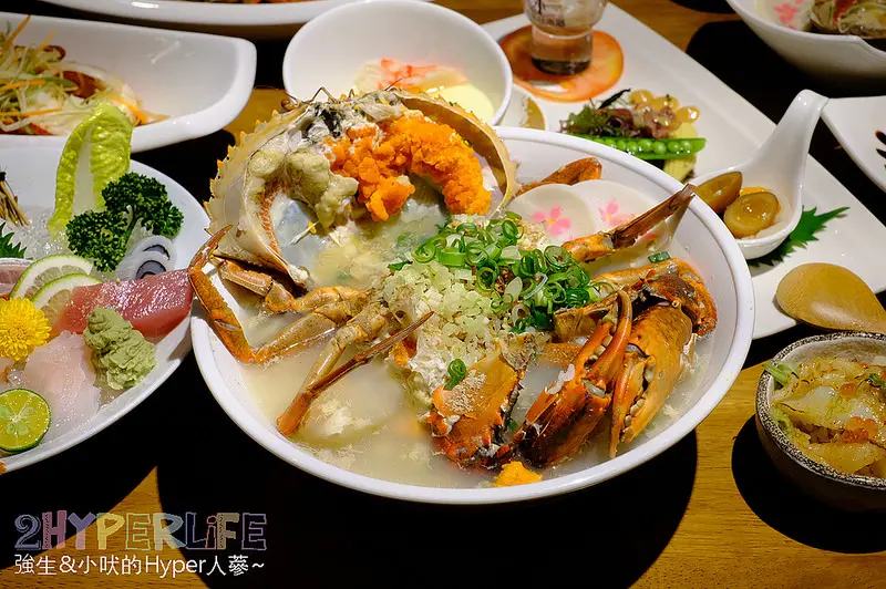 水森水產|雙人無菜單料理份量根本吃到飽，加點海鮮粥只要80元，外加超霸氣紅蟳蛋多的不要不要的，滿足愛吃蟹的你！ @強生與小吠的Hyper人蔘~