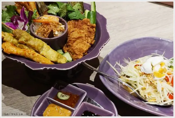 [台北|忠孝SOGO。NARA Thai Cuisine]