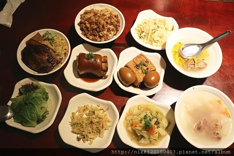 大稻埕魯肉飯 台北車站魯肉飯推薦 台北華陰街魯肉飯推薦