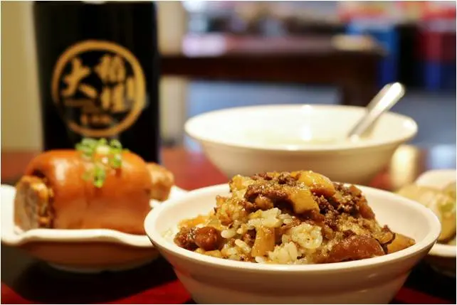 台北|大稻埕魯肉飯 豬腳.控肉 傳承60年的好味道