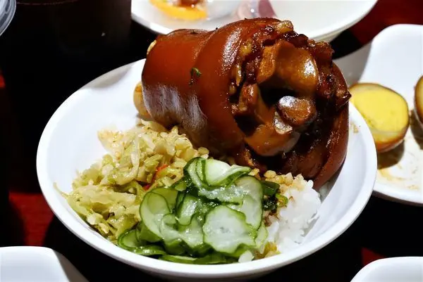 北車美食小吃-大稻埕魯肉飯.傳承60年的好滋味.大同區小吃.大稻埕美食.近台北車站捷運.華陰街商圈