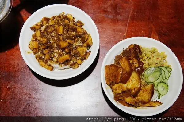 台北大同區|大稻埕魯肉飯 承襲一甲子的好味道,市場中最平凡卻也最讓人懷念的記憶(附菜單)!