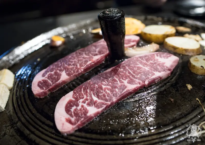 三角三韓國道地烤肉/美食窩客 卡爾茗 提供