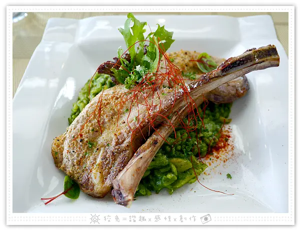 [台南食記] KK義式餐廳~米其林二星主廚領軍！飯麵醬料自由配！明太子海鮮義大利麵、戰斧豬排燉飯！(永康大灣總店)