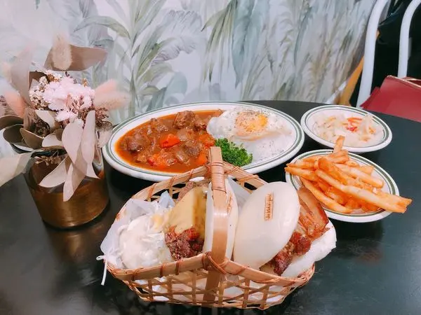 捷運大橋頭站✿好迪商行 Howdy Frieds & Bar✿大稻埕台式炸物&刈包的專賣店~ 推薦辣美乃滋鹹酥刈包!!