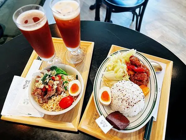 ||吃。台北|| 好迪商行 台式鹹酥雞套餐 迪化街漂亮餐廳