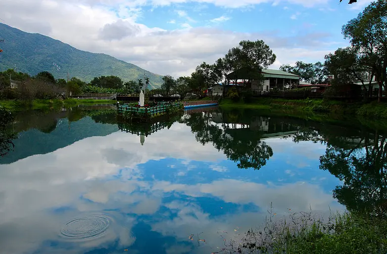 花蓮秘境「碧赫潭、明利飛行場、大加汗部落Alan Tagahan 」：2017冬季探親旅遊行(二)