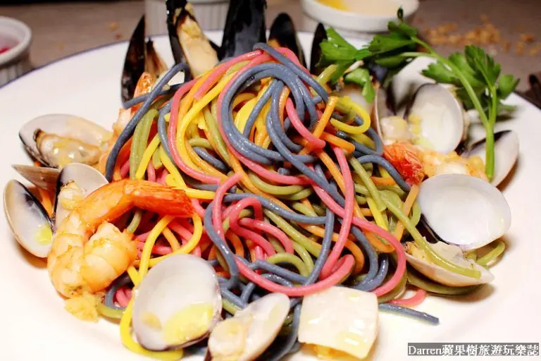 『桃園中壢 』Molino手工義大利麵工場(大江店)/彩色義大利麵好萊塢明星餐期間限定 - Darren蘋果樹旅遊玩樂誌